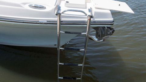 boat ladder on the 24 RESORTER 24-foot duel console fishing boat